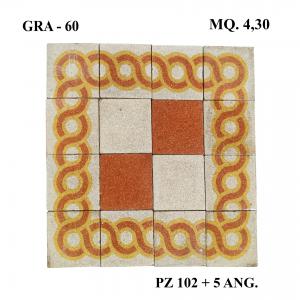Antica pavimentazione in graniglia. cm 20x20. Epoca primi 1900.
